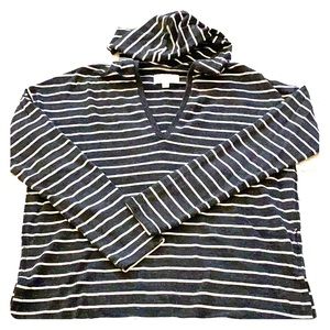 American Eagle sweatshirt